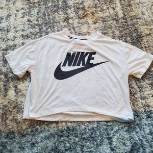 Nike Cropped T-shirt